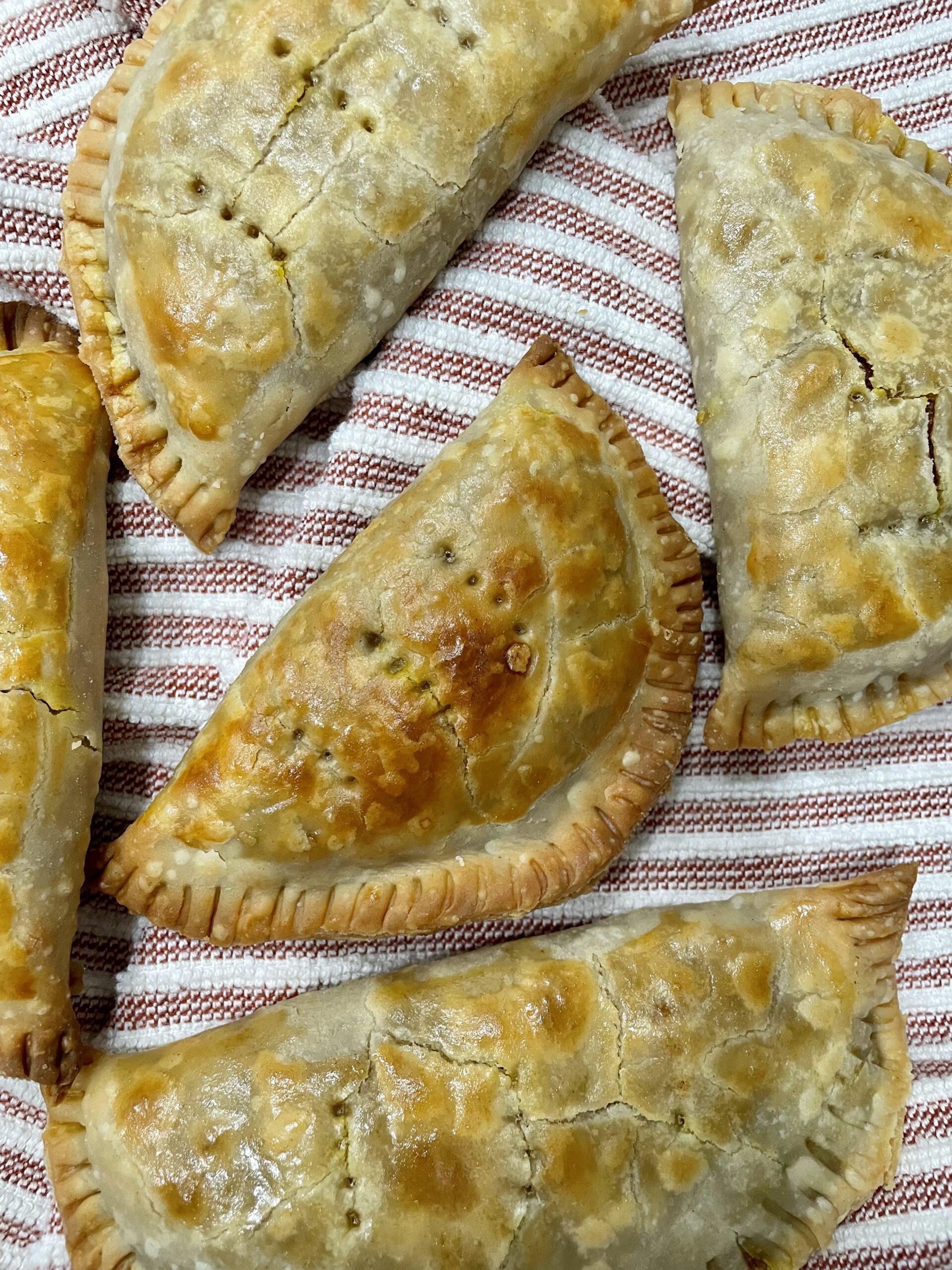 Easy Pumpkin Empanada Recipe for this Fall